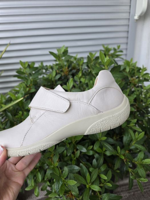 Hotter skóra naturalna 39 sneakersy