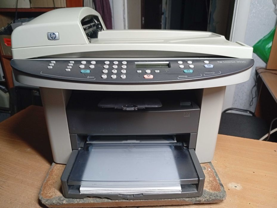 Лазерний БФП HP LaserJet 3030 (принтер/сканер/копір)