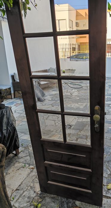 Porta Interior Envidraçada de Madeira Maciça