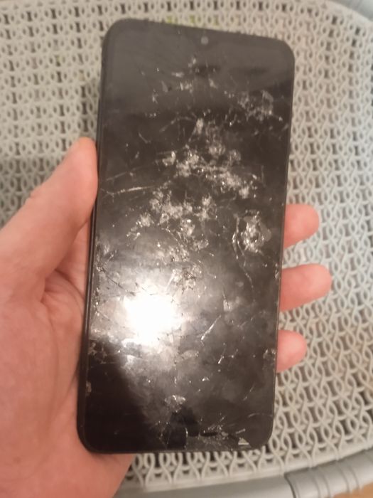 Сяоми redmi 9c 64гига