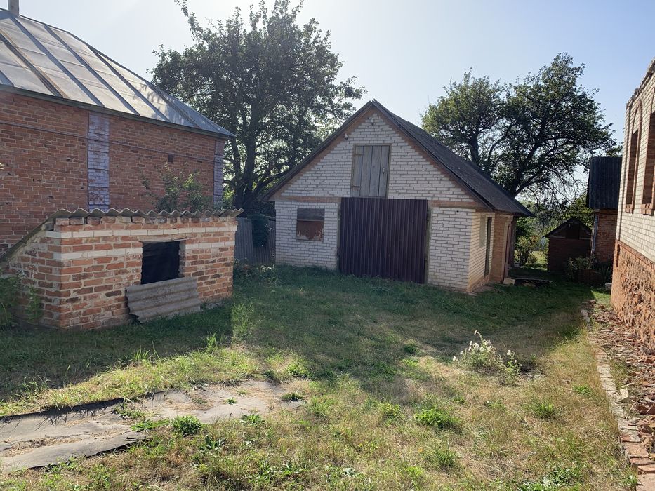 Продам будинок і два города