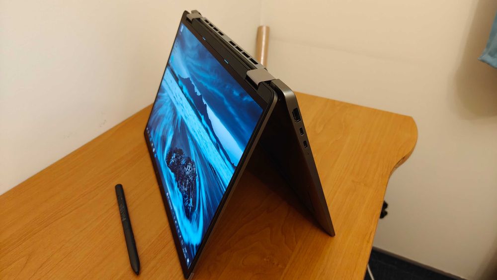 Dell Latitude 7440 2w1 | i7-1365U | 512GB SSD | 16GB Ram | Win10/11