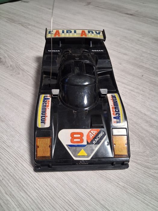 Nissan zabawka bez kontrolera z prl 1986