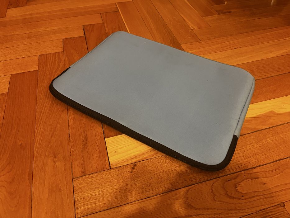 Etui na laptopa - wymiary w opisie