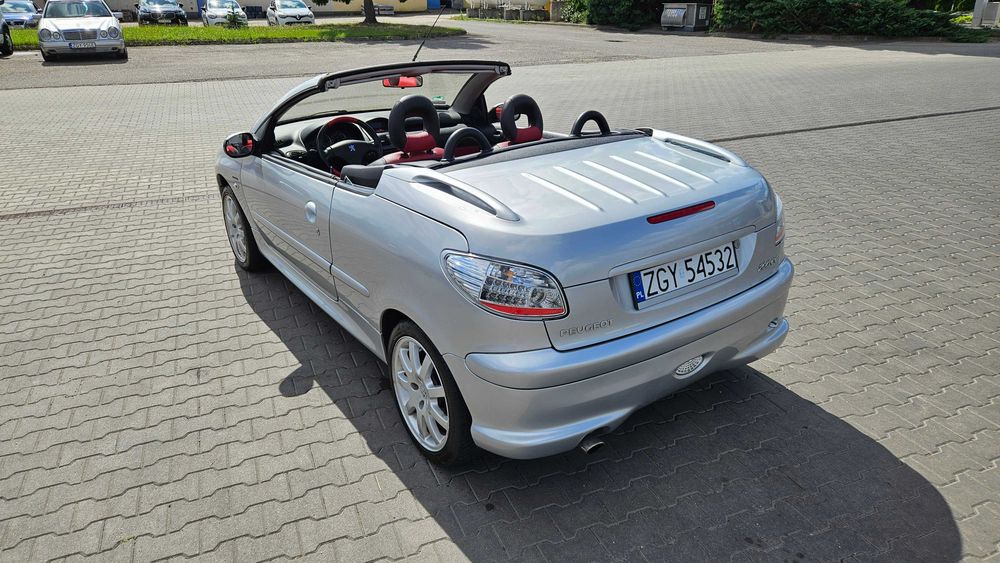 Peugeot 206cc / 2.0 benzyna 136KM / Czerwono-Czarne skóry / Edycja limitowana / SUPER STAN!