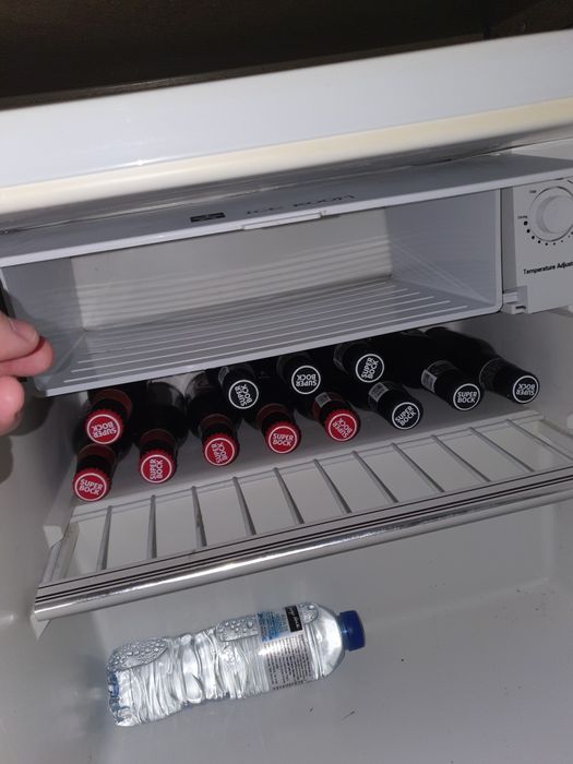 Mini bar Electrica