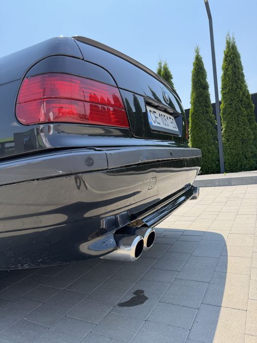 BMW 735I 1999р.      .