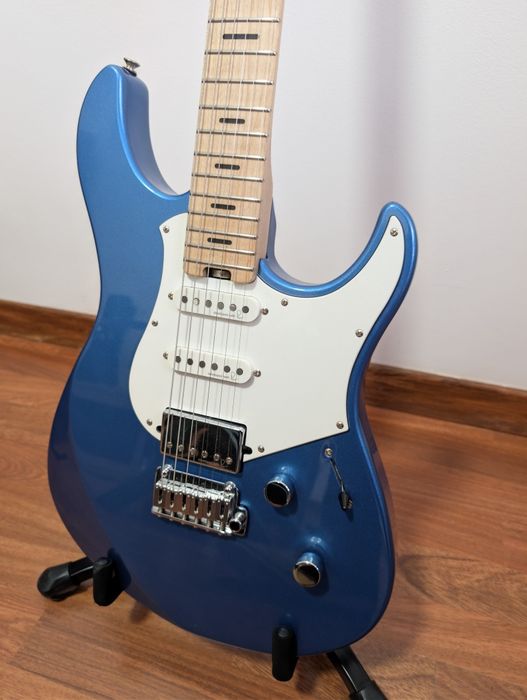 Yamaha Pacifica Standard Plus