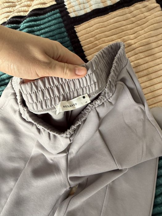 Брюки штани Reserved М розмір