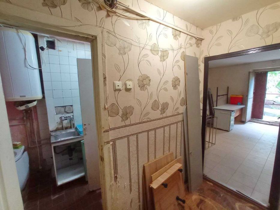 Продам помещение 150 м2 в оживленном месте, Рабочая 75, проф. Герасюты