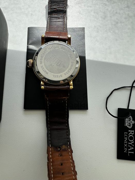 Продам чоловічий годинник Royal London 41061-02