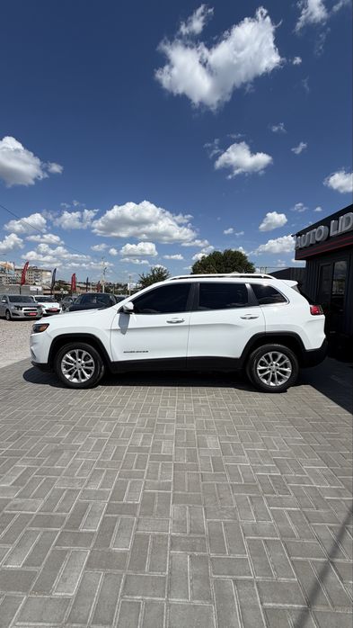 Jeep Cherokee Джип Чірокі Latitude 2019 р 2.4 Газ/Бенз 9АКПП
