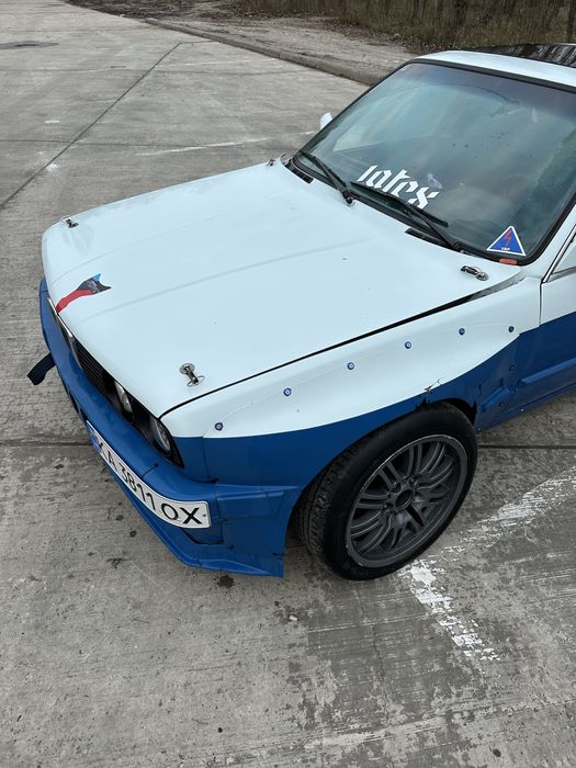 BMW E30 SR20 DET Drift