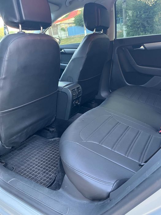 Volkswagen Passat 2013 VIN WVWZZZ3CZDP040422 фото оголошення 12 з 20