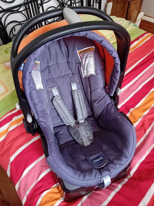 Ovo / cadeira Chicco (trio) - com base autofix (Como novo)