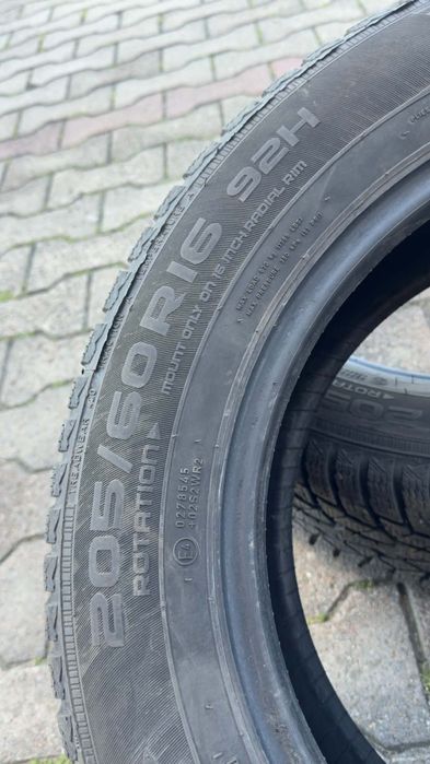 4x opona zimowa 205/60 R16 92H Nokian WR