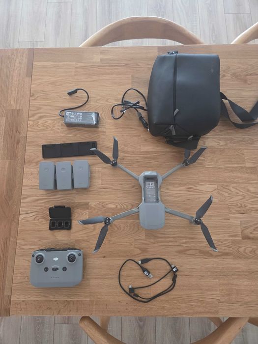 Dji Mavir Air 2 - versão Fly More Combo