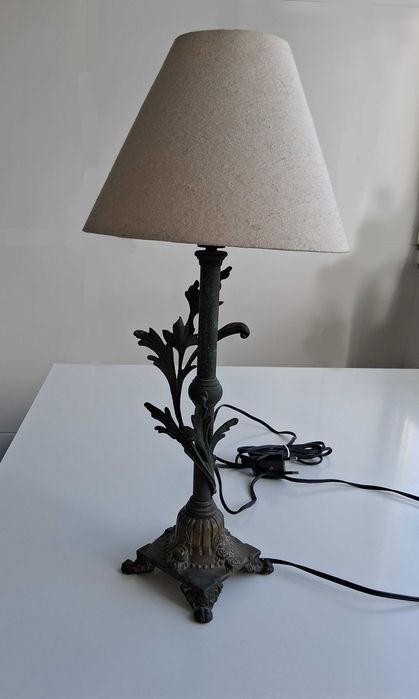 Candeeiro de mesa Arte Nova