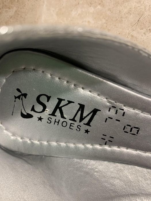 Для школьниц.Продам.