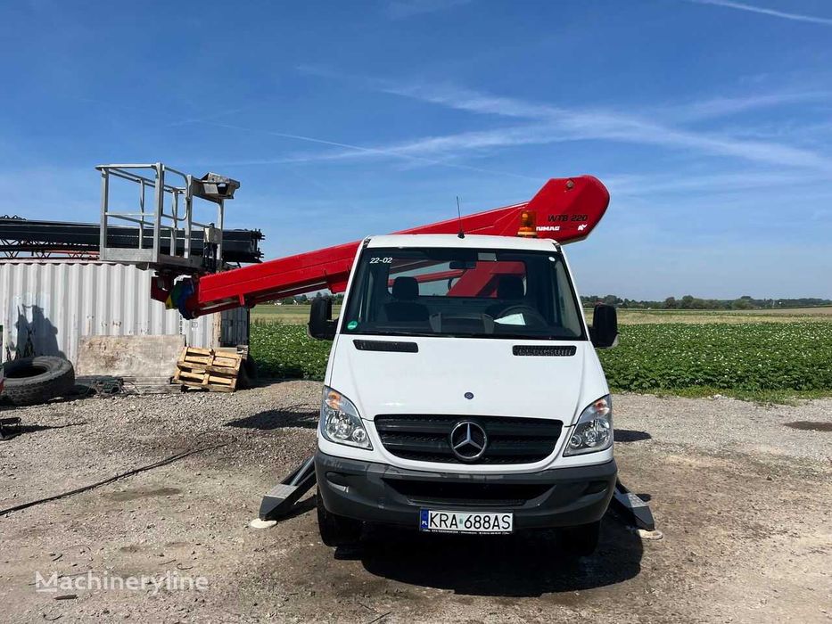 Podnośnik koszowy Wumag WTB 220