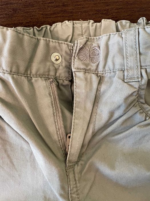 Spodnie khaki, motylki, H&M, rozm. 86