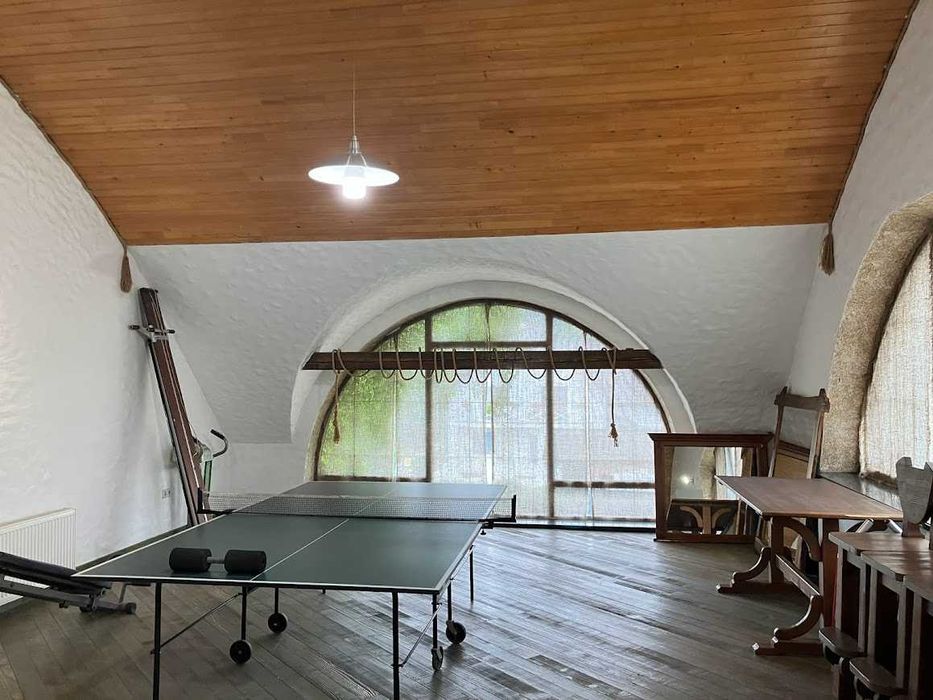 Продаж будинку , 400 кв. м, 5 кімнат можлива продажа за BTC Bitcoin