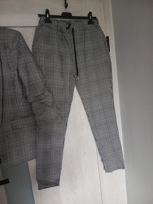 Garnitur damski nowy