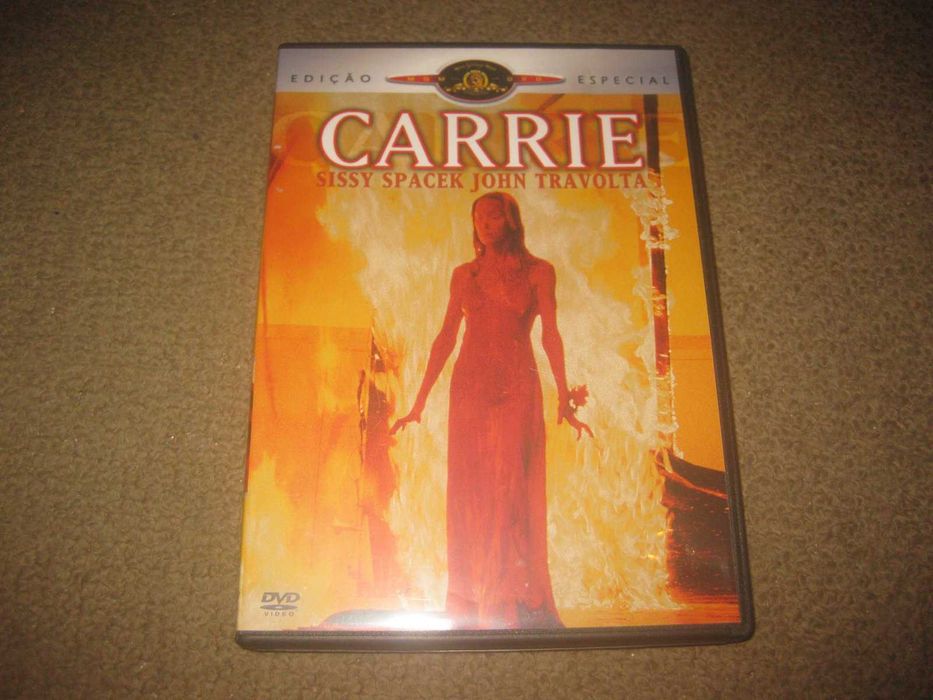 DVD "Carrie" with Sissy Spacek64585625364354120