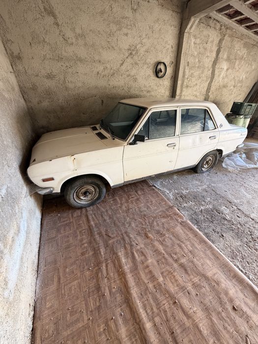 Datsun 1200 Deluxe