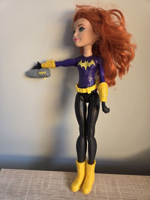 Barmanka Barbie mattel Batman