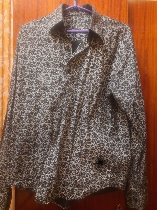 Продам рубашки бу