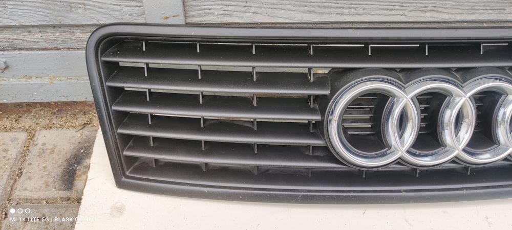 Grill Atrapa Audi A6 C5 S-LINE Lift Blask Gołdap