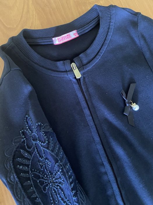 Шкільний одяг для дівчинки