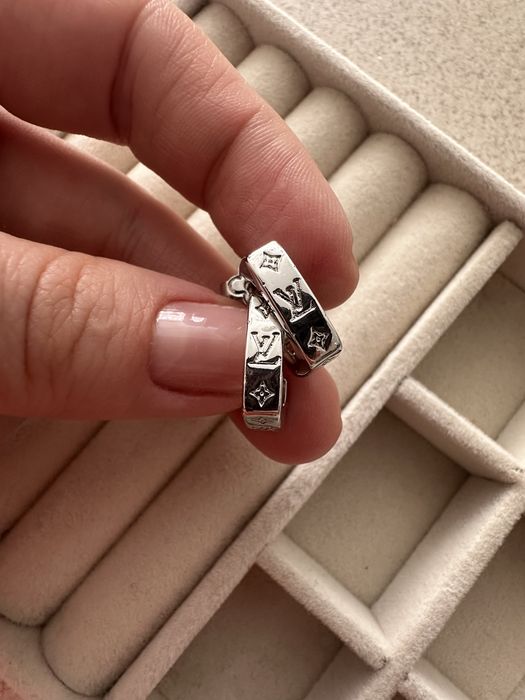 Сережки у стилі Louis Vitton, Cartier, Hermes