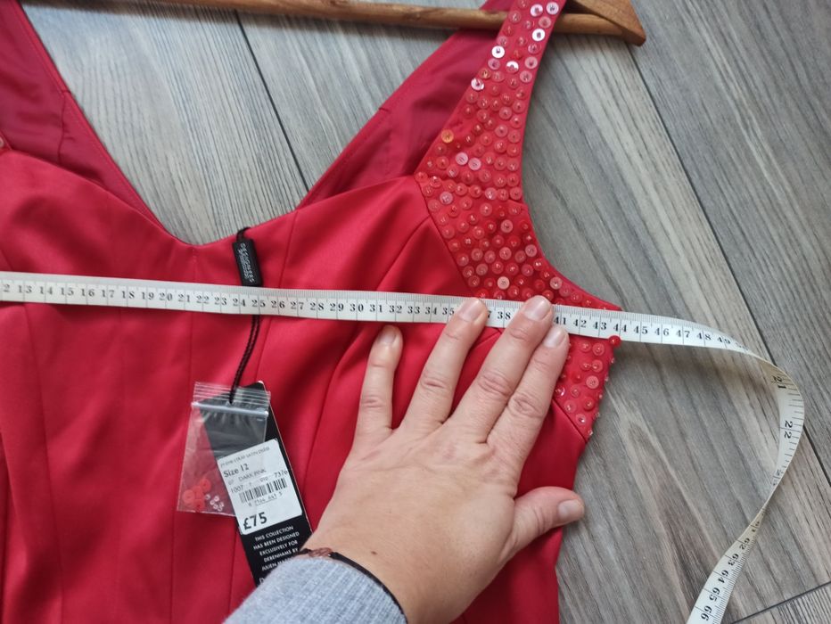 Debenhams Julien by Macdonald  nowa czerwono/malinowa Sylwester piękna