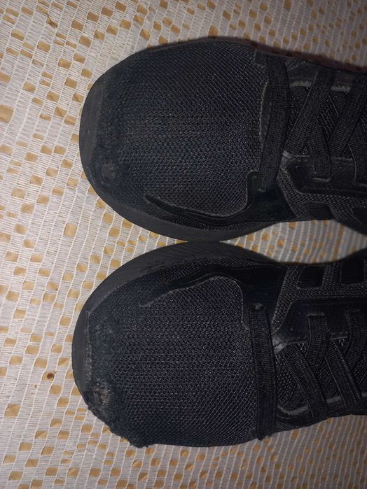 Sapatilhas Adidas 30,5