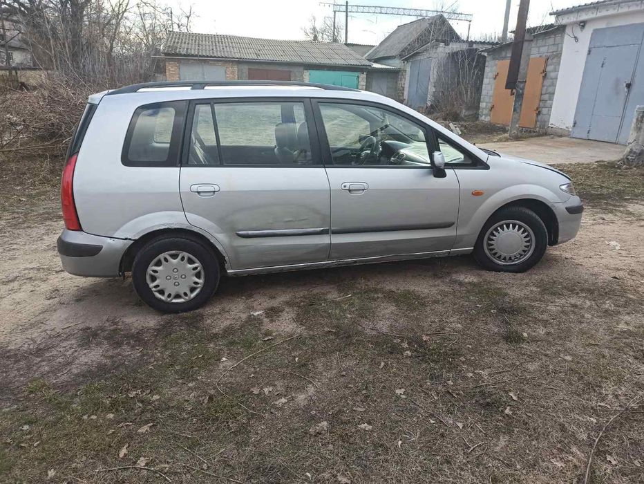 Mazda Primacy            .