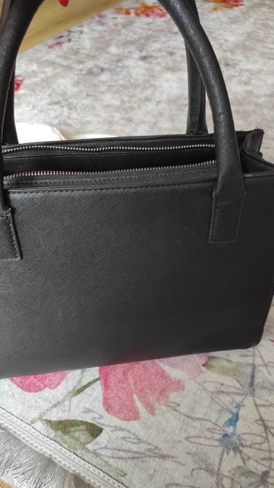 Czarna torebka elegancka