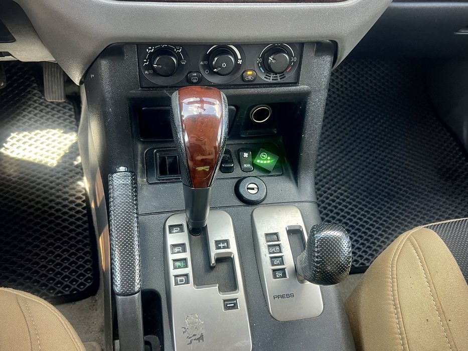 Mitsubishi Pajero Wagon