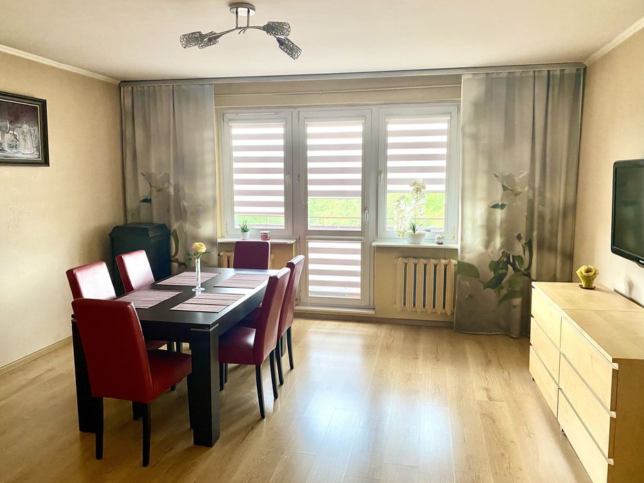 Mieszkanie 50 m² Niebrów – 2 pokoje, balkon, komórka, niski czynsz