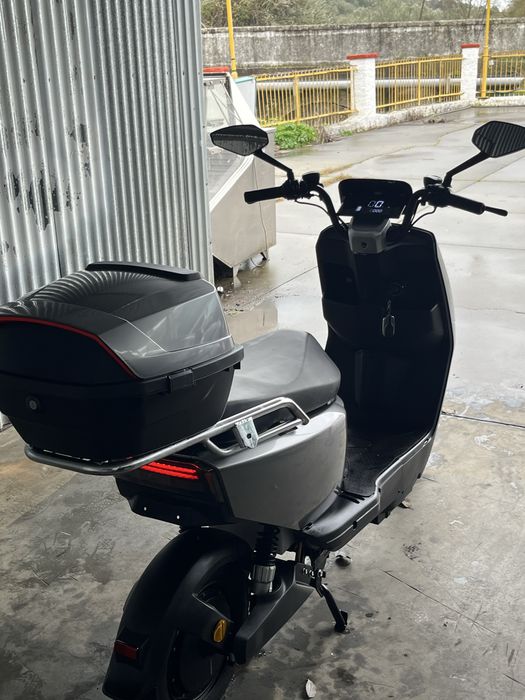 Scooter Elétrica Vortex Goose FOX (Capacete)