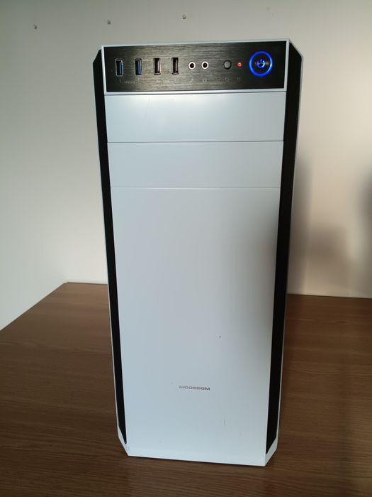Komputer do gier | Ryzen 5 (6 rdzeni / 12 wątków) | GTX 1650 4GB | 16GB RAM | 128GB + 1TB