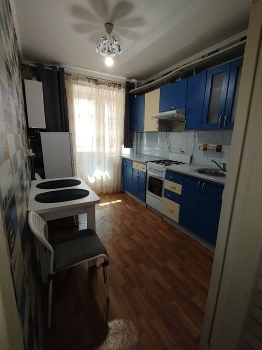 500 грн ціна за добу 1 кім кв-ра.
