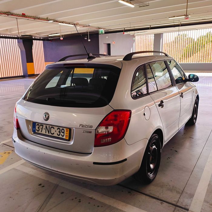 Skoda Fabia 1.6 TDI – 90 cv – 2012 – Nacional, económica e fiável