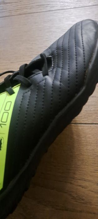 Buty piłkarskie/korki f. kipsta r. 36