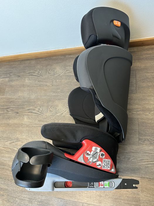 Cadeira Chico Criança 15-36 Kgs + banco elevatorio.