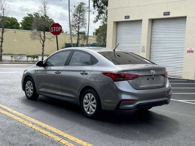 2022 Hyundai Accent