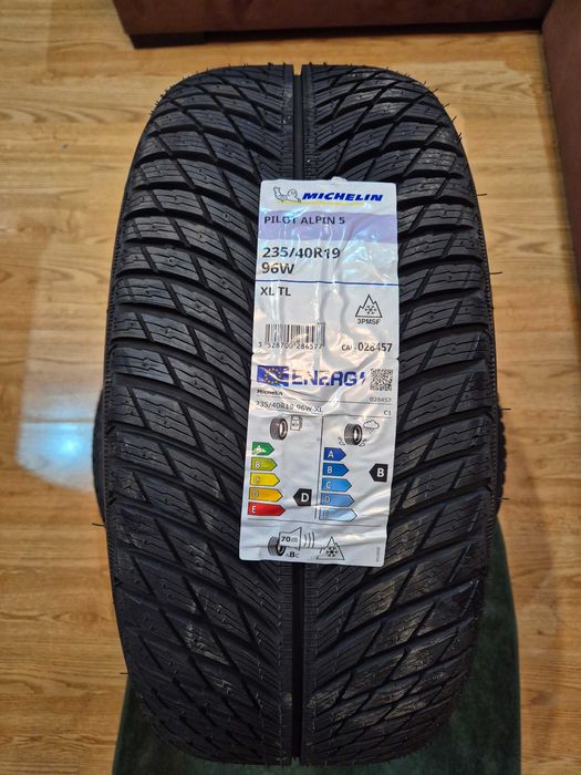 Dwie Nowe Opony Zimowe Michelin Pilot Alpin 5 235/40/19 96W XL.