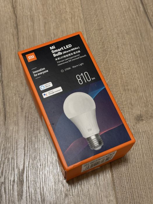 Xiaomi mi smart LED Bulb лампа (warm white)