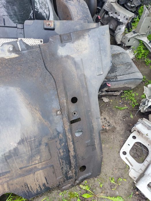 Pokrywa dolna Opel Insignia Astra Pampers Obudowa